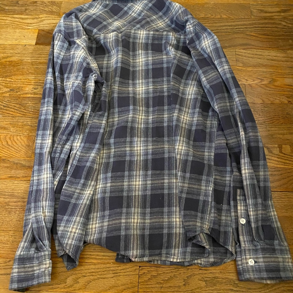 Levi Button Down Shirt - Picture 3 of 4